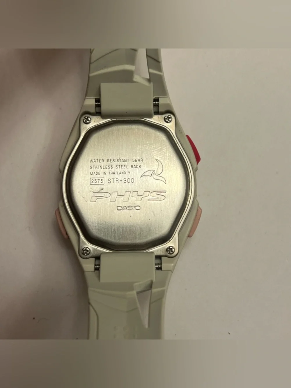 Casio STR300-7, 60-Lap Memory, White Resin Watch, 4 Alarms,‎ Day/Date